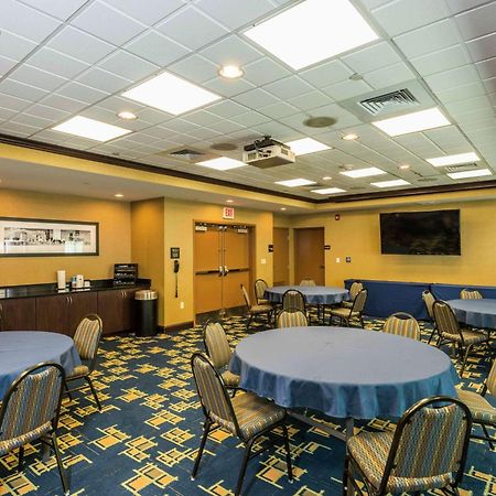 Hampton Inn & Suites Jacksonville South - Bartram Park Bagian luar foto