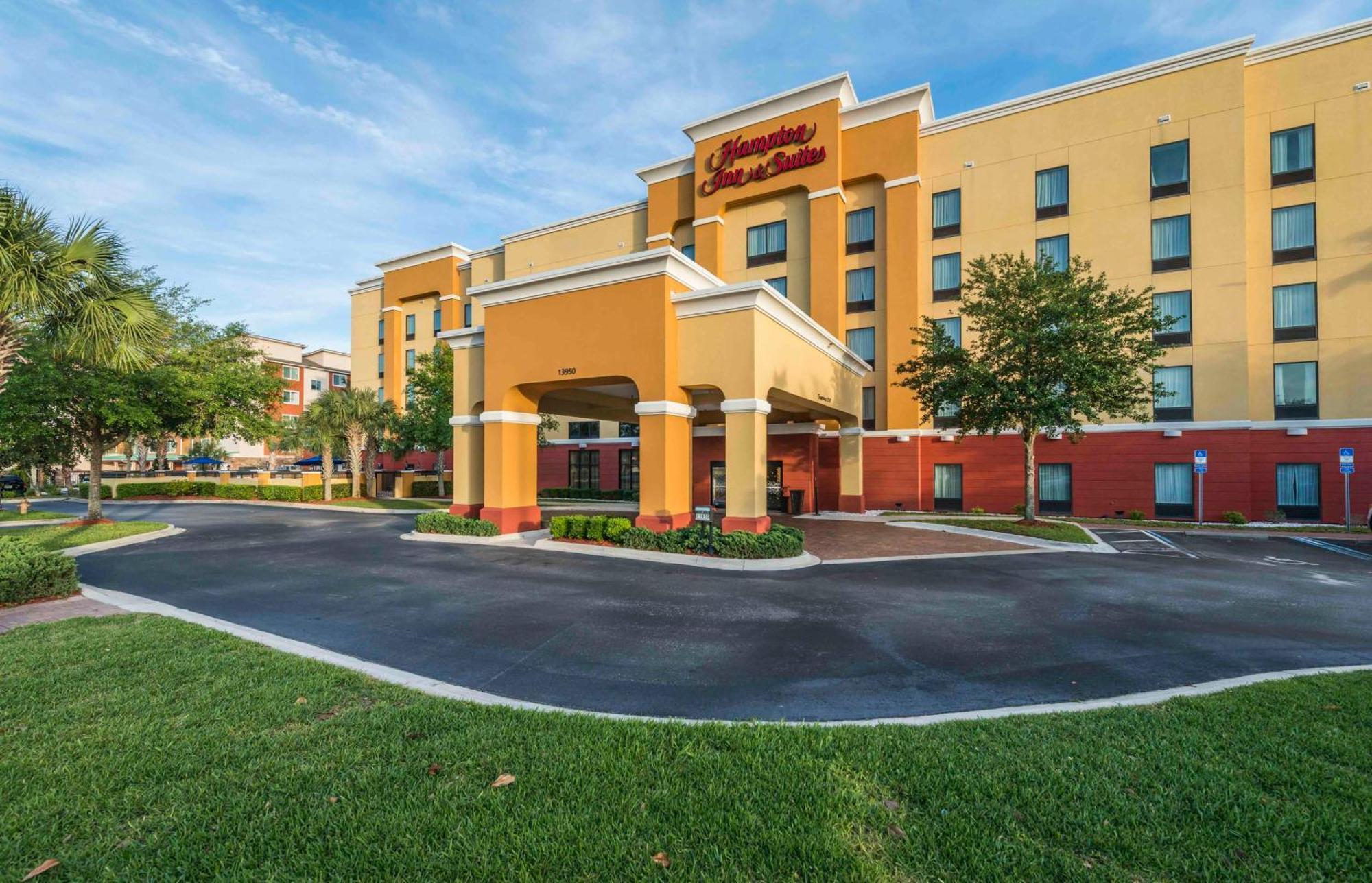 Hampton Inn & Suites Jacksonville South - Bartram Park Bagian luar foto
